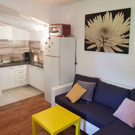 Sea Dreams Апартаменты Пула